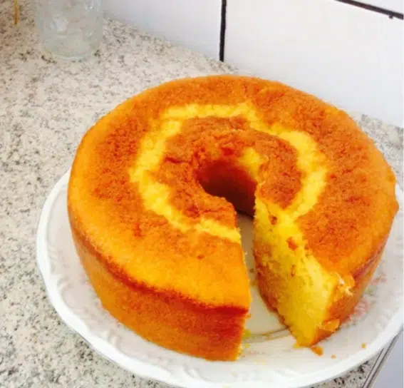 Bolo de Fubá Simples