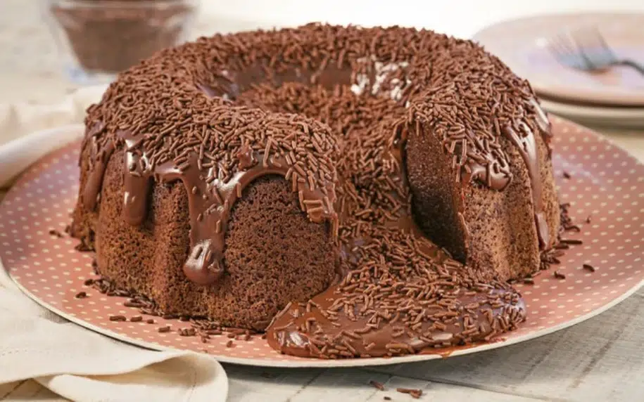 Bolo Vulcão de Brigadeiro